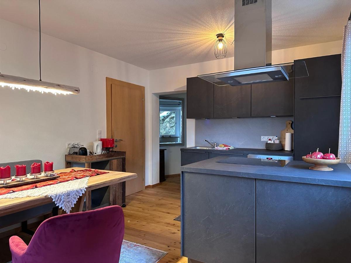 Kallis Appartement Mayrhofen Bagian luar foto