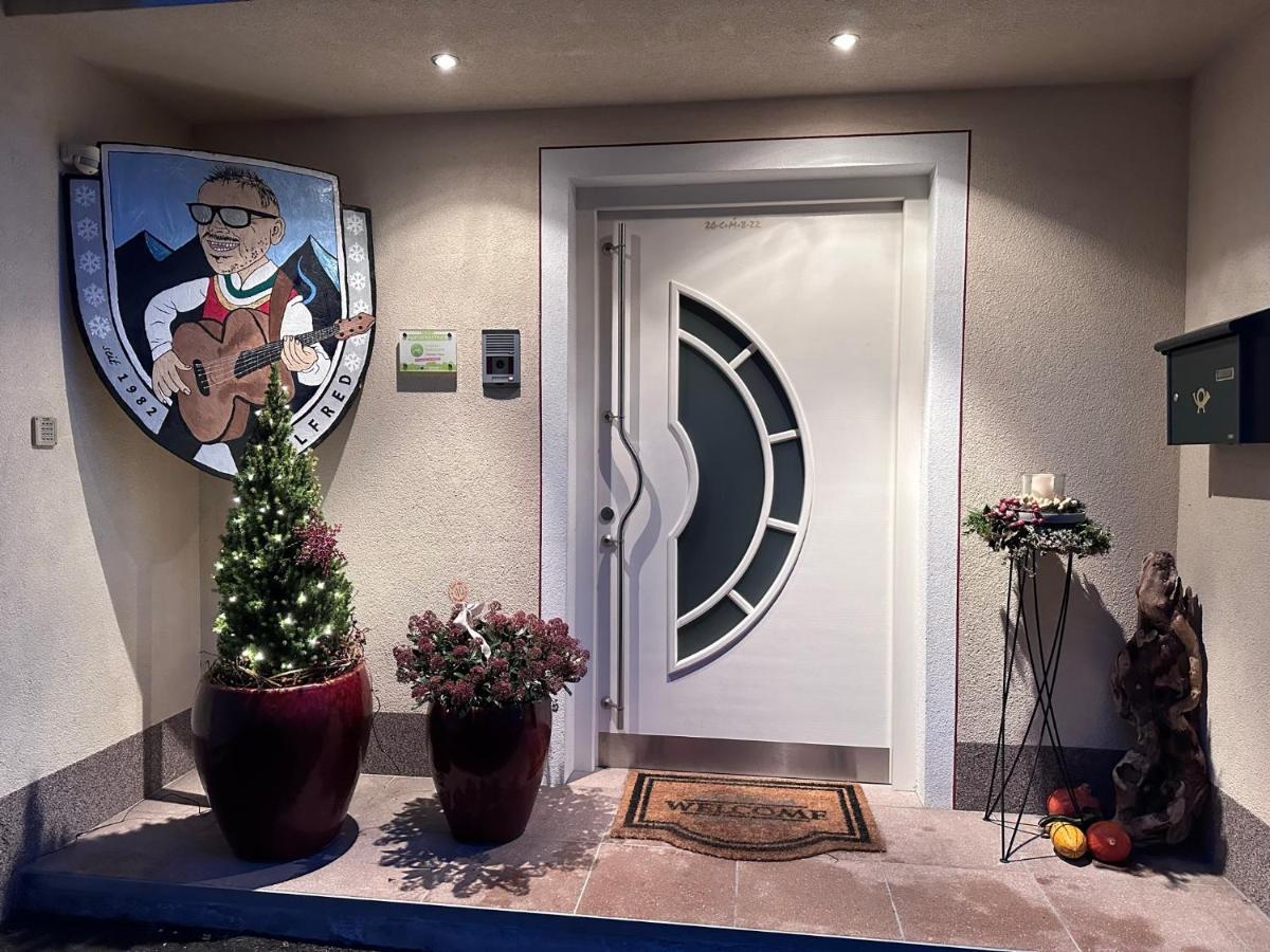 Kallis Appartement Mayrhofen Bagian luar foto