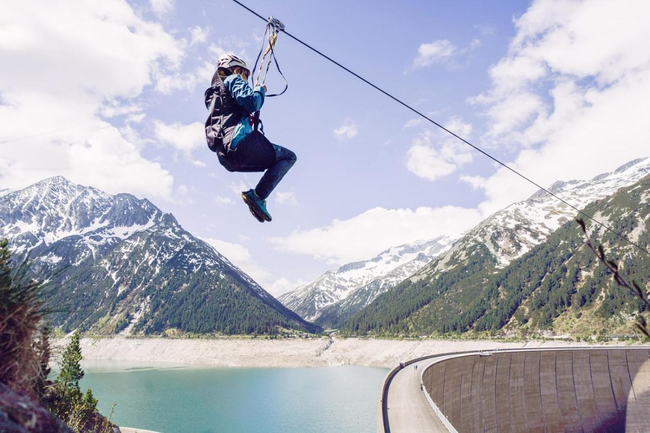 Kallis Appartement Mayrhofen Bagian luar foto