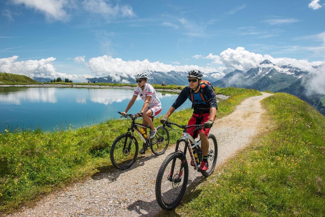 Kallis Appartement Mayrhofen Bagian luar foto