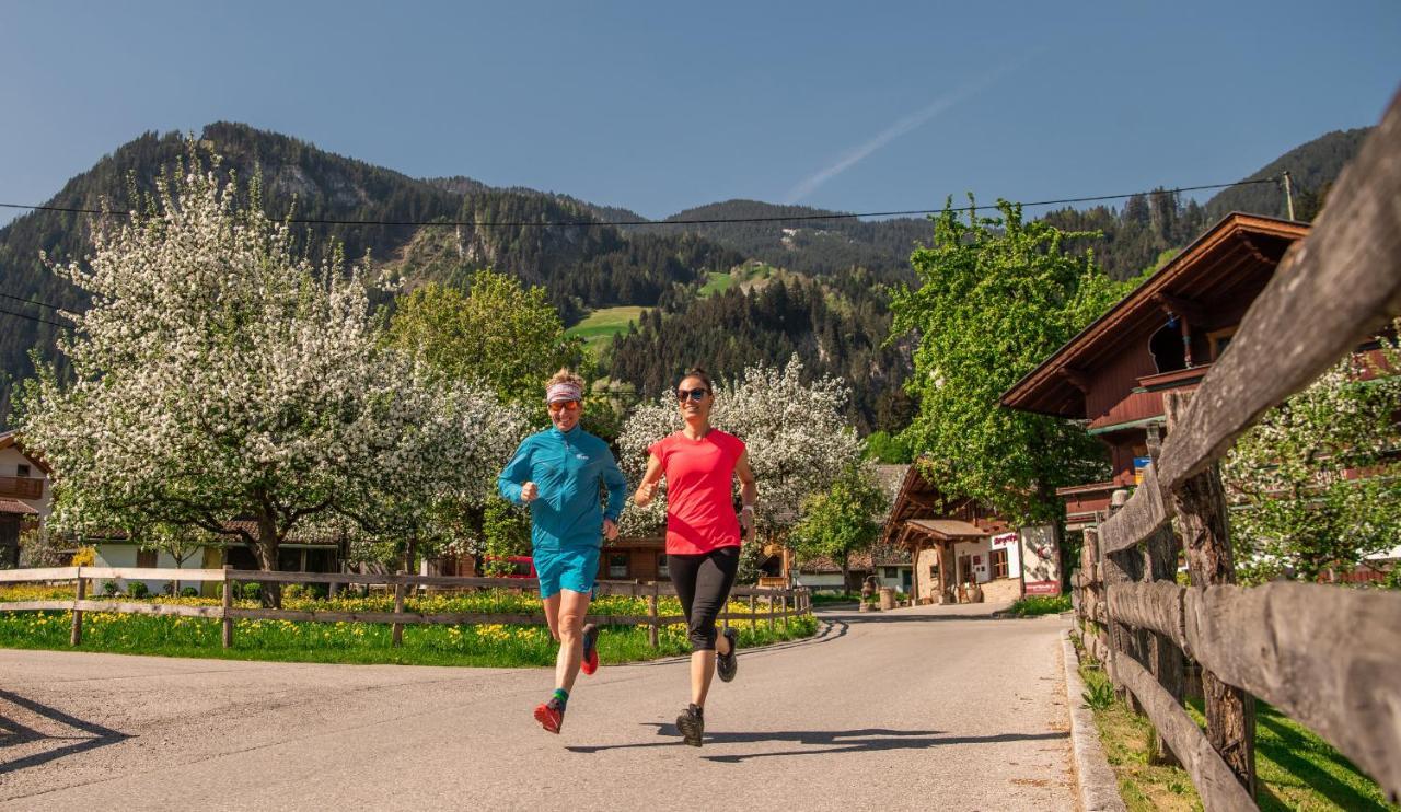 Kallis Appartement Mayrhofen Bagian luar foto